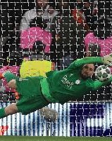 多纳鲁马：对1/4战维拉充满信心 我正在为赢得欧冠全力以赴