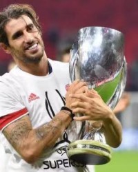 kaiyun-德媒曝中超队有意拜仁后腰 年薪恐是最大障碍